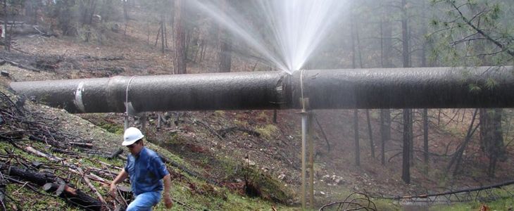 Fuite d'eau potable sur une canalisation