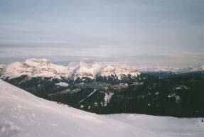 montagnes enneigées